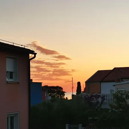 Apartment Leona